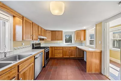 14 Morse Court, Manchester by the Sea, MA 01944 - Photo 12