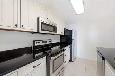 165 Cottage #701, Chelsea, MA 01250 - Photo 2