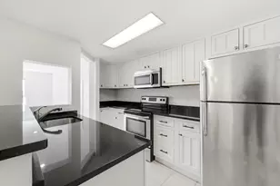 165 Cottage, Chelsea, MA 01250 - Photo 10