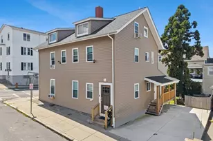 315 Washington St, Fall River, MA 02721 - Photo 6