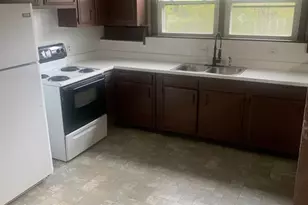 1 Cheney St, Orange, MA 01364 - Photo 36