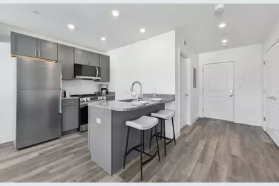 585 Essex Street #603, Lynn, MA 01901 - Photo 4