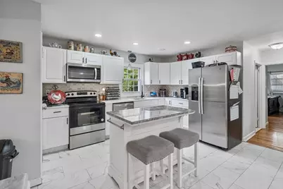 281 Newton Rd, Springfield, MA 01118 - Photo 12