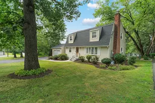 281 Newton Rd, Springfield, MA 01118 - Photo 2