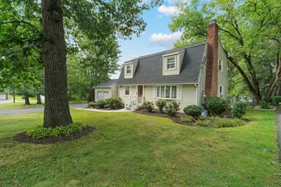 281 Newton Rd, Springfield, MA 01118 - Photo 2