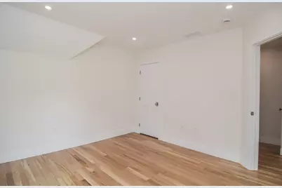 294 E Foster St, Melrose, MA 02176 - Photo 24
