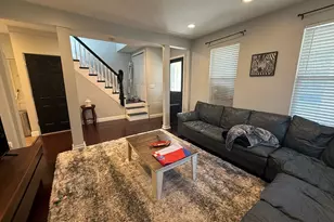 68 Bellingham Ave, Revere, MA 02151 - Photo 6