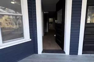 29 Burtt St, Lowell, MA 01851 - Photo 12