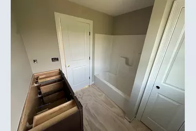 45 North Main Street, Freetown, MA 02702 - Photo 32