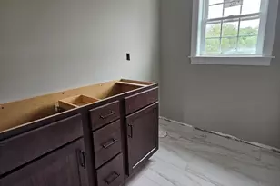45 N Main St, Freetown, MA 02702 - Photo 26