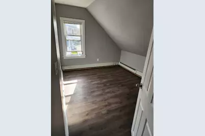 26 Chapel, Lowell, MA 01852 - Photo 4