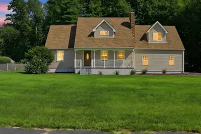 38 Green Meadow Ln, West Springfield, MA 01089 - Photo 2