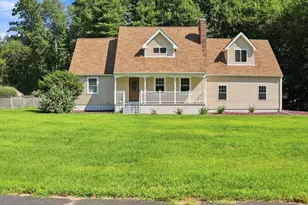 38 Green Meadow Ln, West Springfield, MA 01089 - Photo 4
