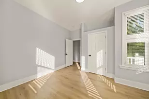 10 Jerome St, Boston, MA 02125 - Photo 18