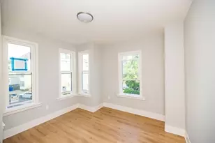 10 Jerome St, Boston, MA 02125 - Photo 12