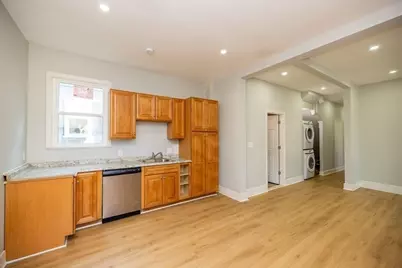 10 Jerome St #1, Boston, MA 02125 - Photo 4