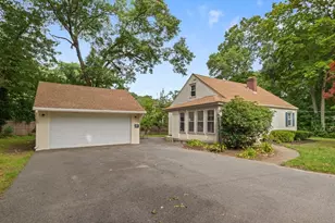 105 Patterson St, Attleboro, MA 02703 - Photo 2