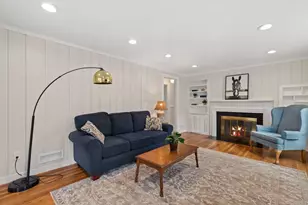105 Patterson St, Attleboro, MA 02703 - Photo 4