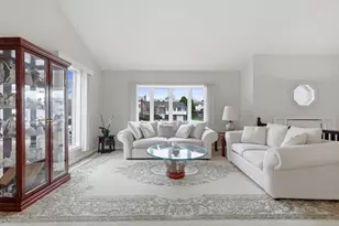 30 Mammola Way, Medford, MA 02155 - Photo 14