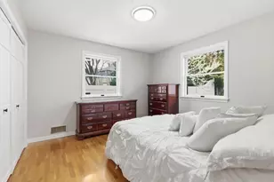 30 Mammola Way, Medford, MA 02155 - Photo 8