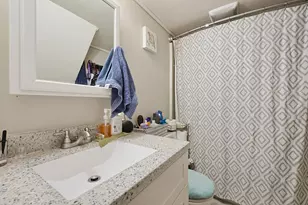 8 Jones St, Spencer, MA 01562 - Photo 4