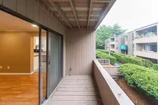 30 Shrewsbury Greens Dr, Shrewsbury, MA 01545 - Photo 12