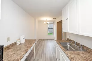 30 Shrewsbury Greens Dr, Shrewsbury, MA 01545 - Photo 8