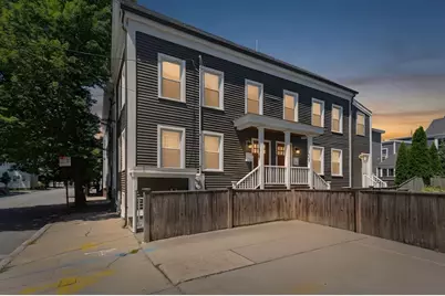 327-329 Hurley St #2, Cambridge, MA 02141 - Photo 2