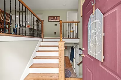 21 Corinth, Worcester, MA 01606 - Photo 4
