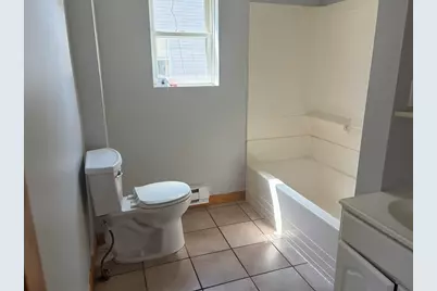 229 North Main Street #1, Webster, MA 01570 - Photo 4