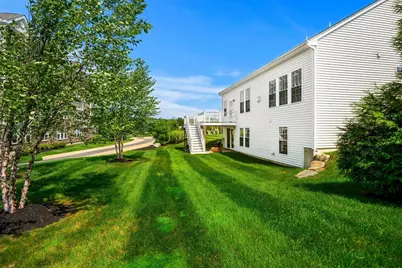 1 Hood Dr #1, Andover, MA 01810 - Photo 8