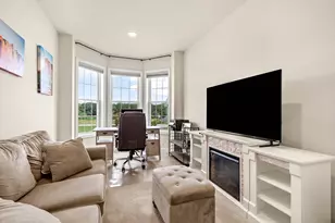 1 Hood Dr, Andover, MA 01810 - Photo 14