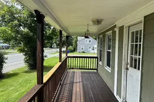 69 Meadow St, Amherst, MA 01002 - Photo 4