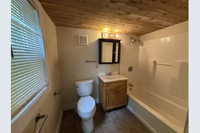 69 Meadow St, Amherst, MA 01002 - Photo 10