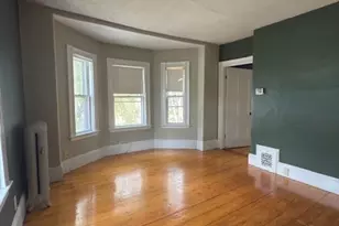 137 Lynde St, Melrose, MA 02176 - Photo 10