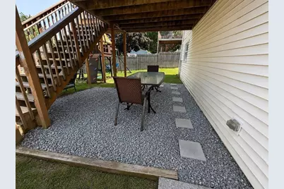 24 Montclair St, Chicopee, MA 01013 - Photo 24