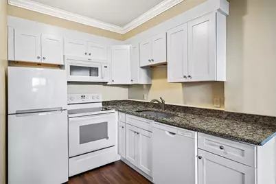 36 Eliot St #17, Milton, MA 02186 - Photo 2