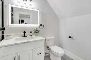12 Capen St, Boston, MA 02124 - Photo 8
