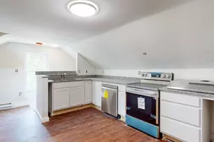 10 5th Ave, Webster, MA 01570 - Photo 6