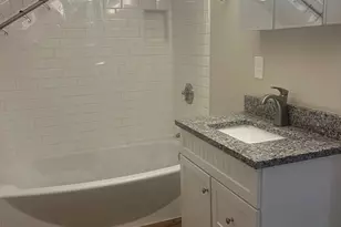 10 5th Ave, Webster, MA 01570 - Photo 10