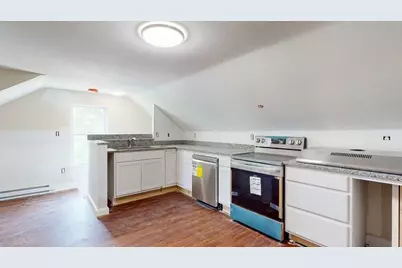 10 Fifth Ave #3, Webster, MA 01570 - Photo 6