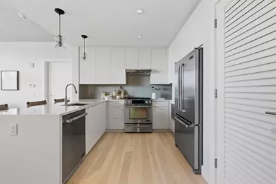 32 Traveler Street #303, Boston, MA 02118 - Photo 6