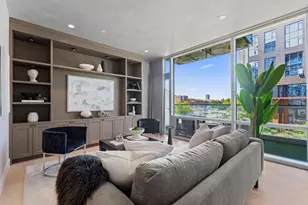 32 Traveler St, Boston, MA 02118 - Photo 2