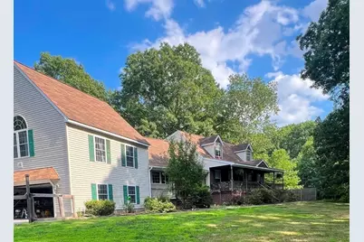 133 Killiney Woods, Millville, MA 01529 - Photo 2