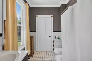153 Belmont St, Fall River, MA 02720 - Photo 20