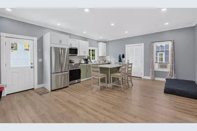 153 Belmont St, Fall River, MA 02720 - Photo 30