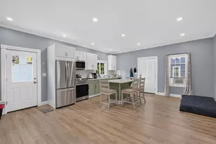153 Belmont St, Fall River, MA 02720 - Photo 30