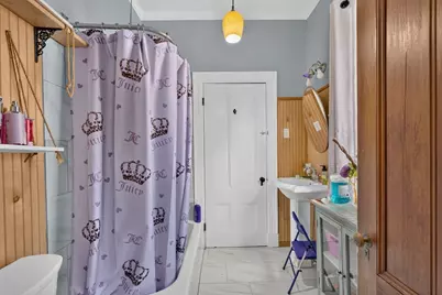 153 Belmont St, Fall River, MA 02720 - Photo 28