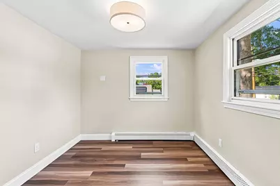97 Plymouth Ave, Wareham, MA 02538 - Photo 12