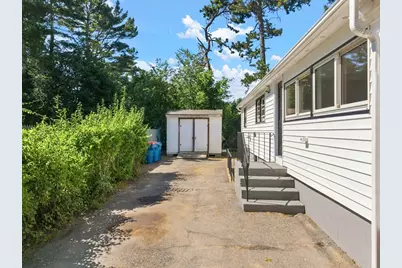 97 Plymouth Ave, Wareham, MA 02538 - Photo 4